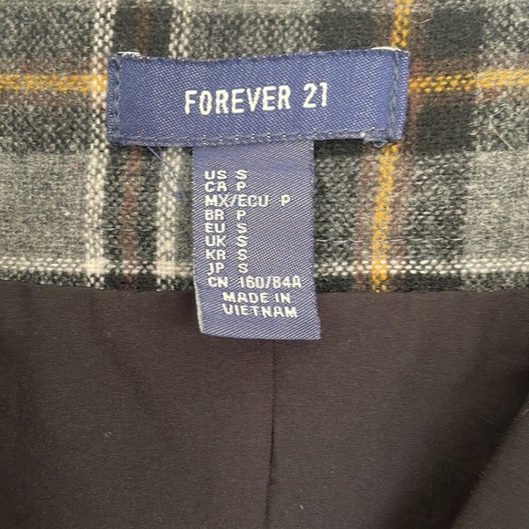 Forever 21 gray plaid 90s-inspired vegan wool mini skirt size small/xs. - Picture 5 of 7